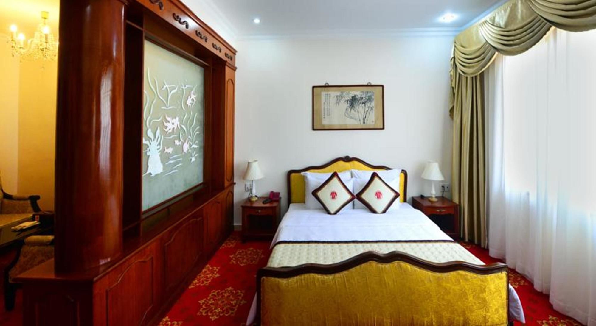 Hotel Tan Son Nhat Saigon Ho Chi Minh City