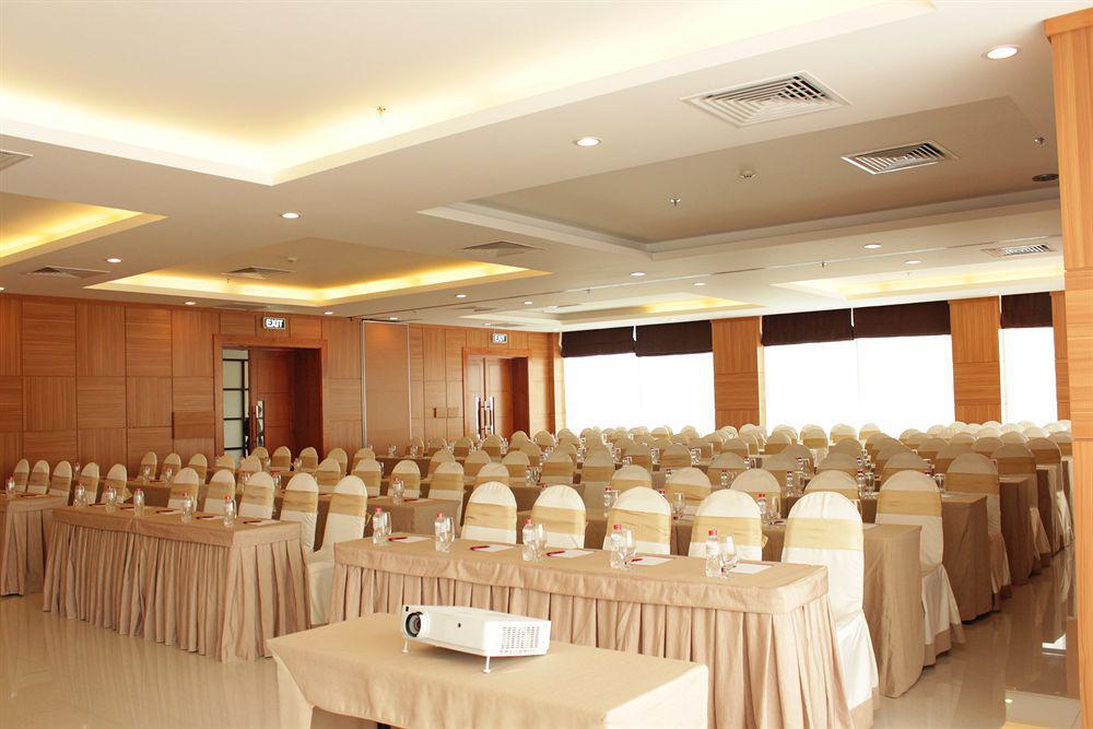 Saigon Khách sạn