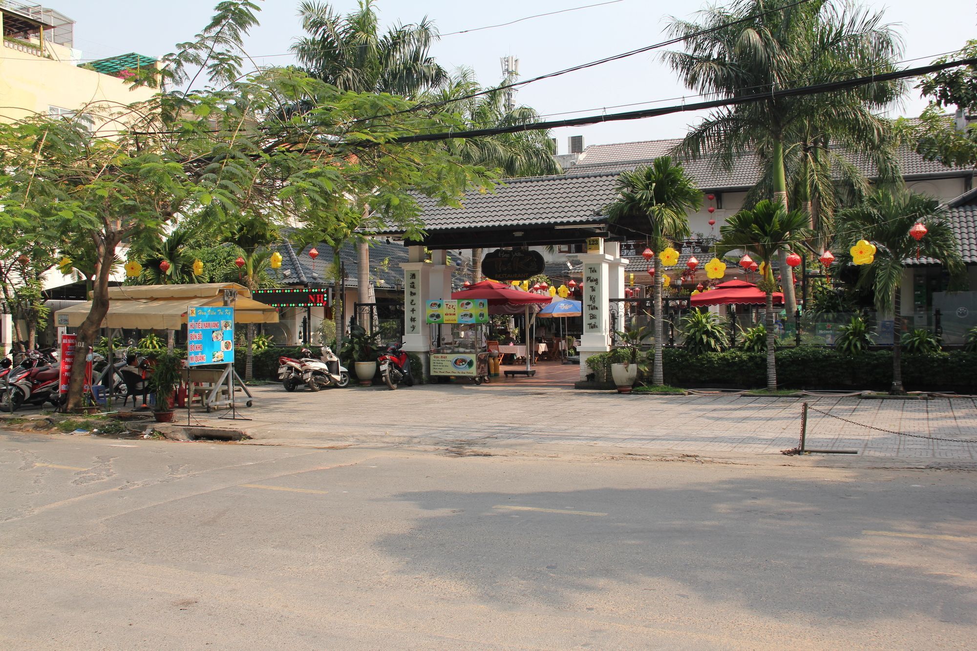 Orchard Airport * Ho Chi Minh City