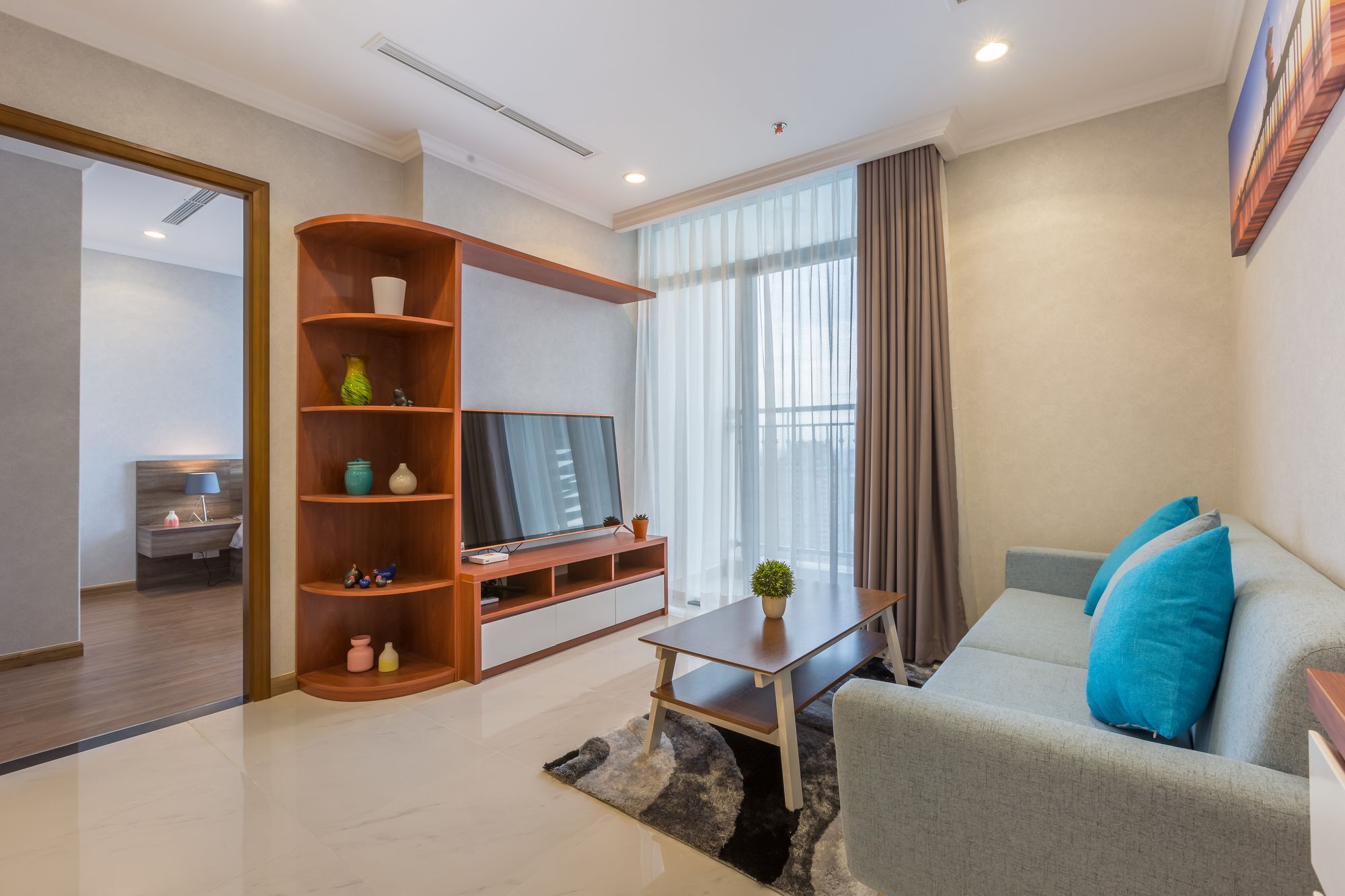 View Modern Cozy 1br