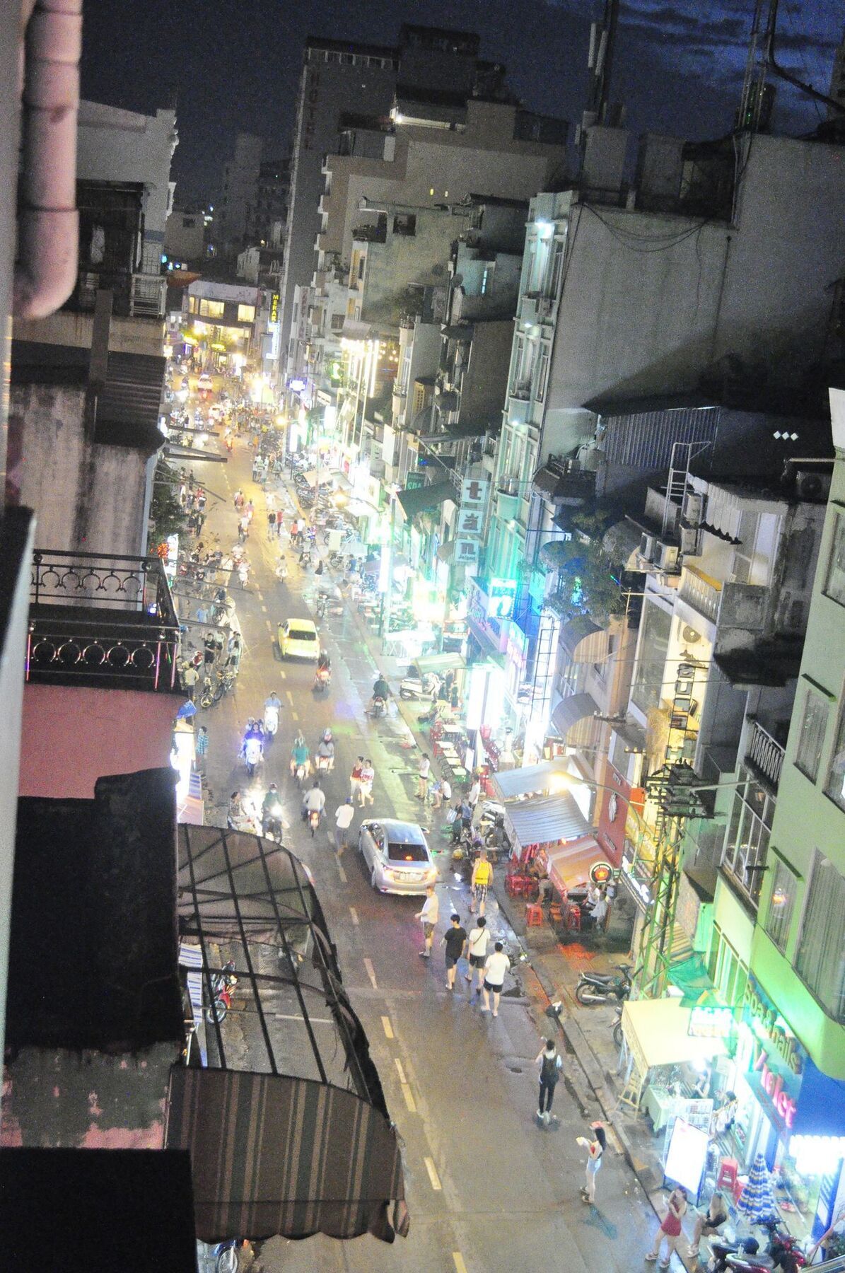 Around The World * Ho Chi Minh City