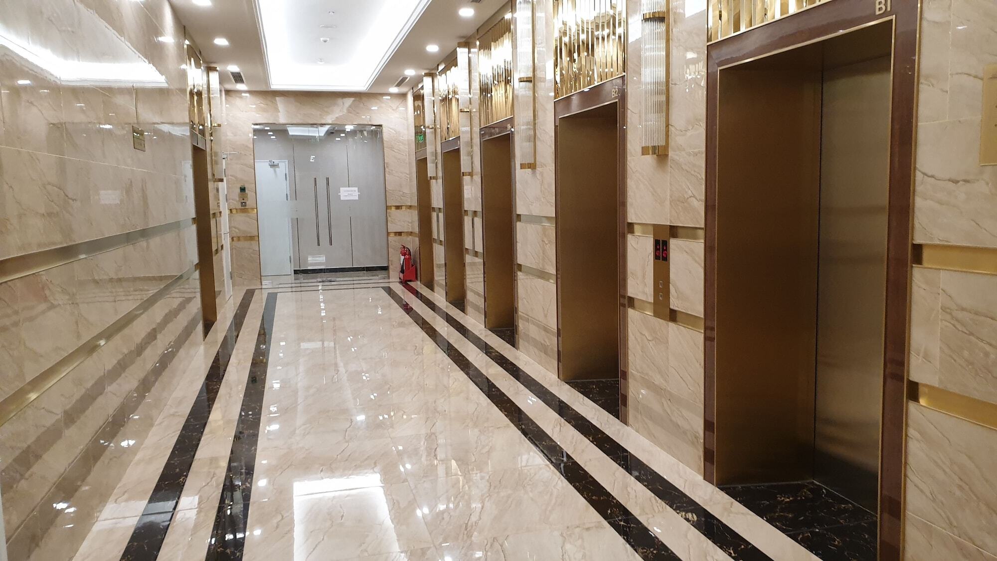 In Vietnam Vinhomes Golden River Ho Chi Minh City
