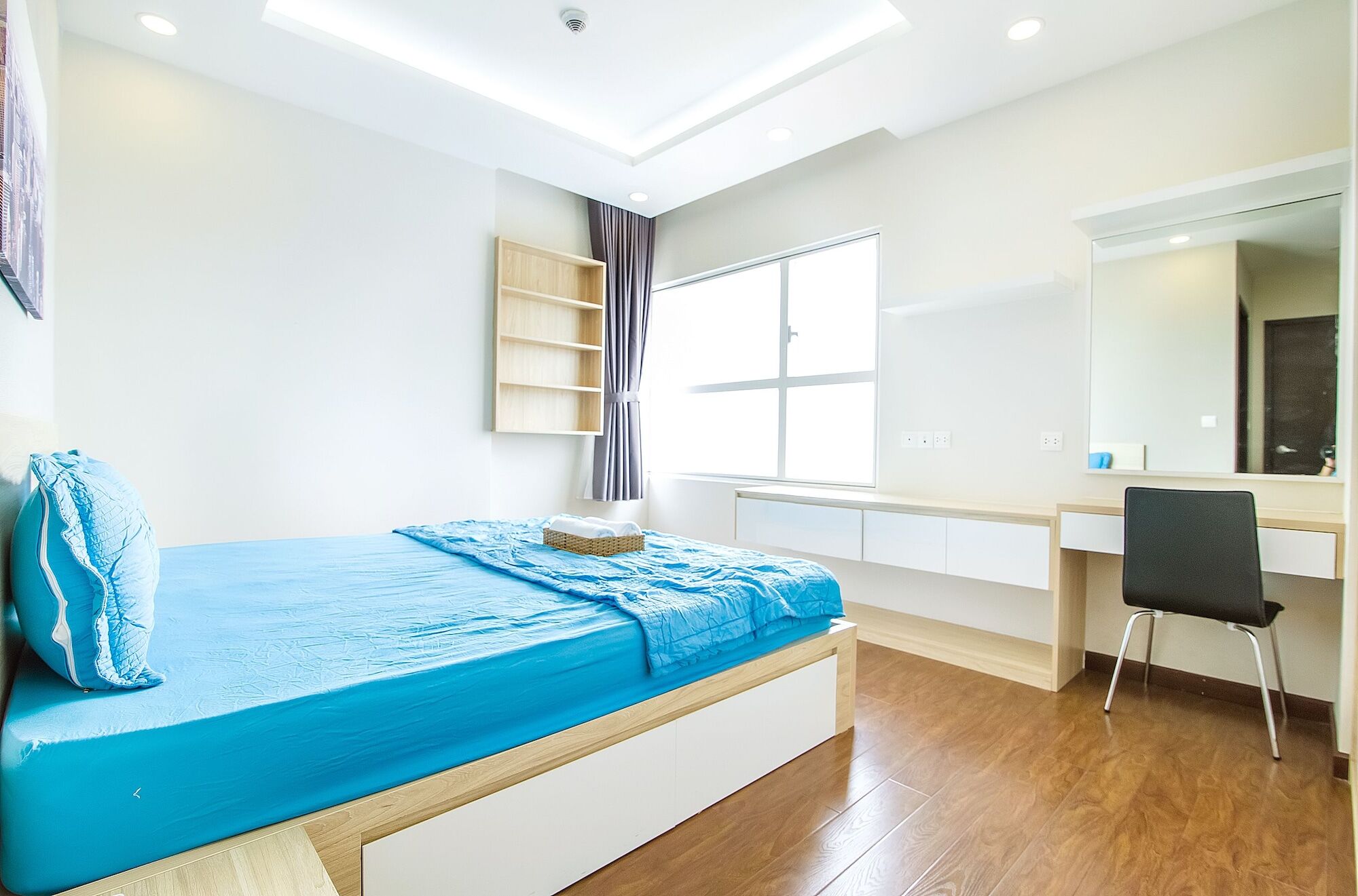 Sunrise Jenny Homes's Luxury Apartment