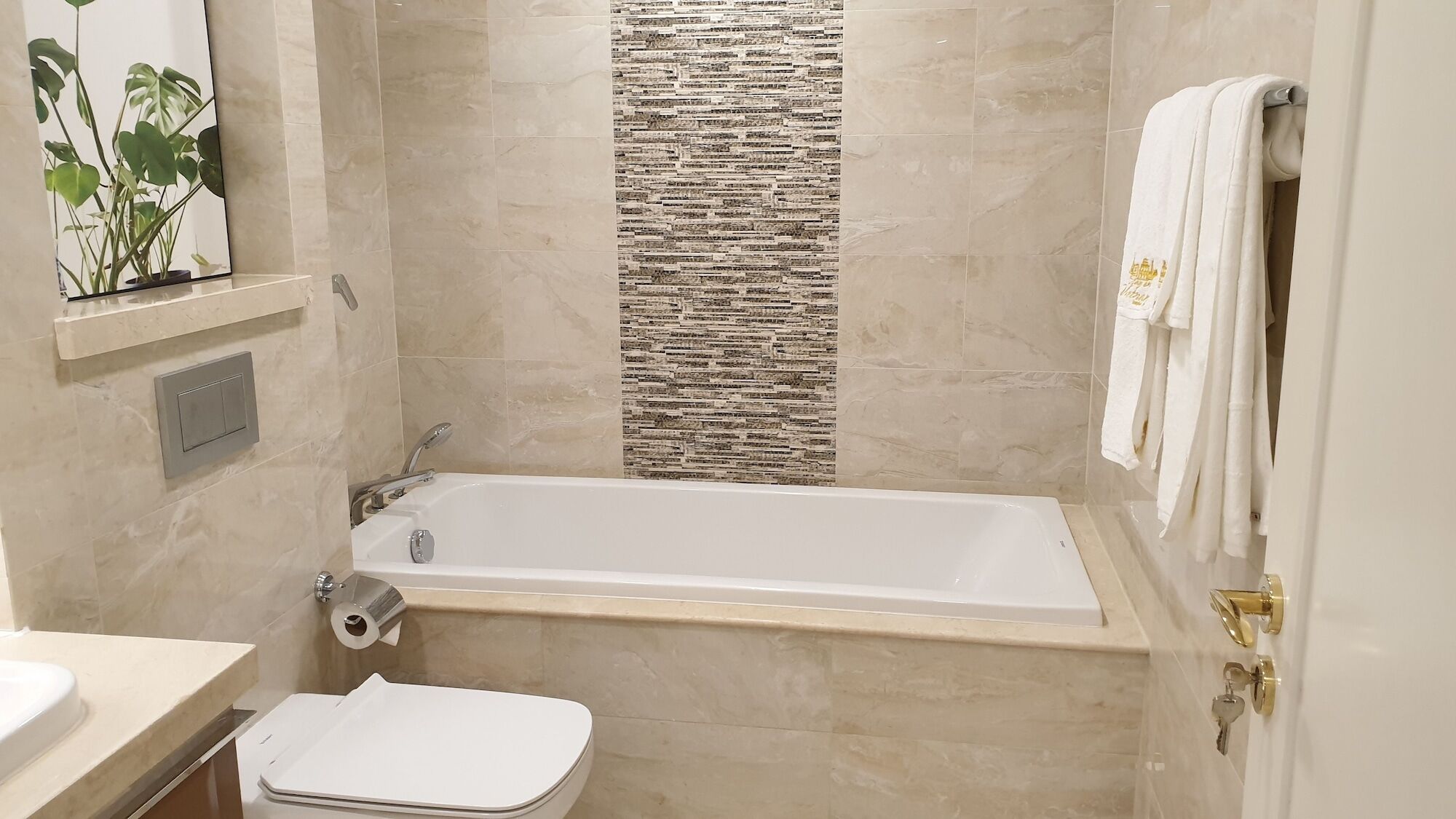 In Vietnam Vinhomes Golden River Apartment Ho Chi Minh City