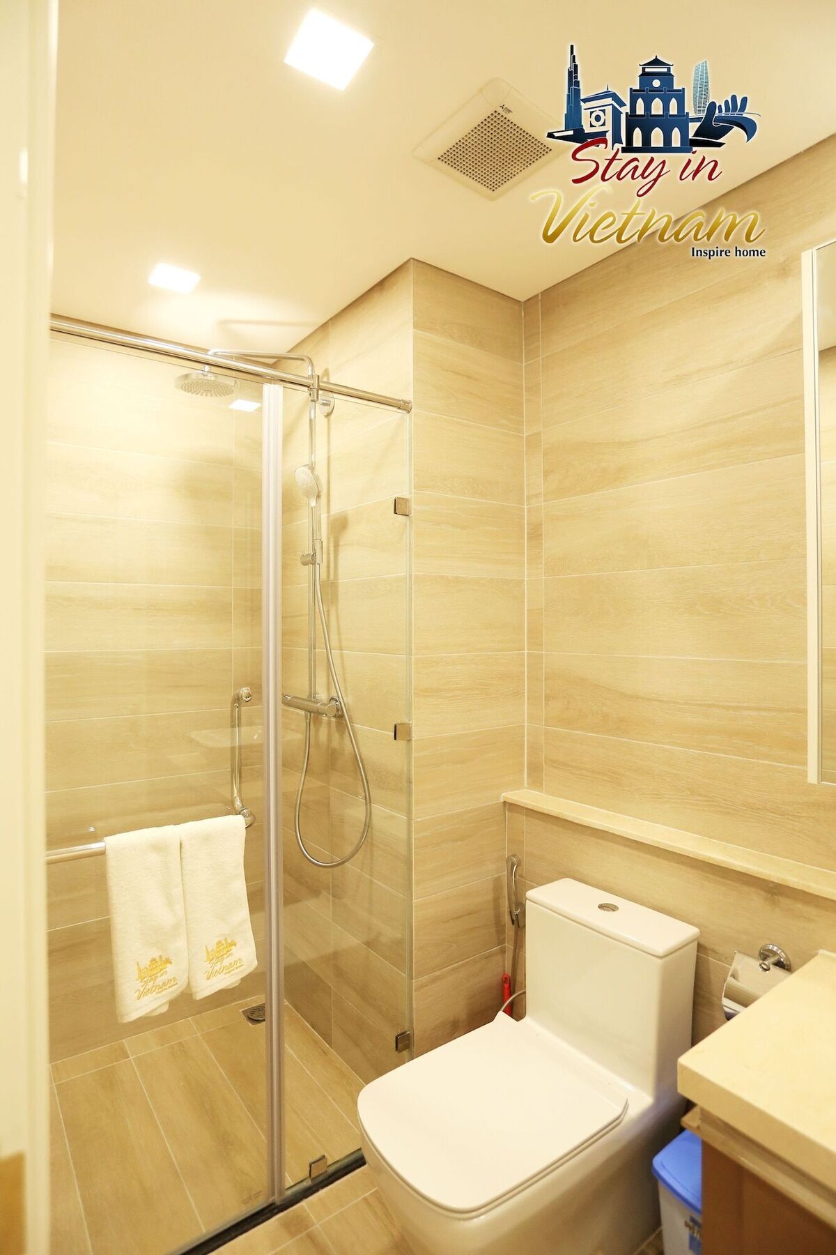 Apartment In Vietnam Vinhomes Golden River *