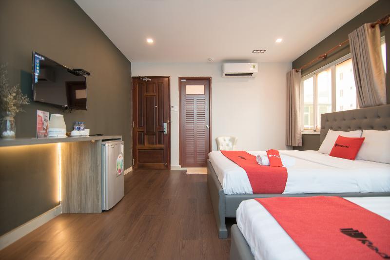 M&h Hotel