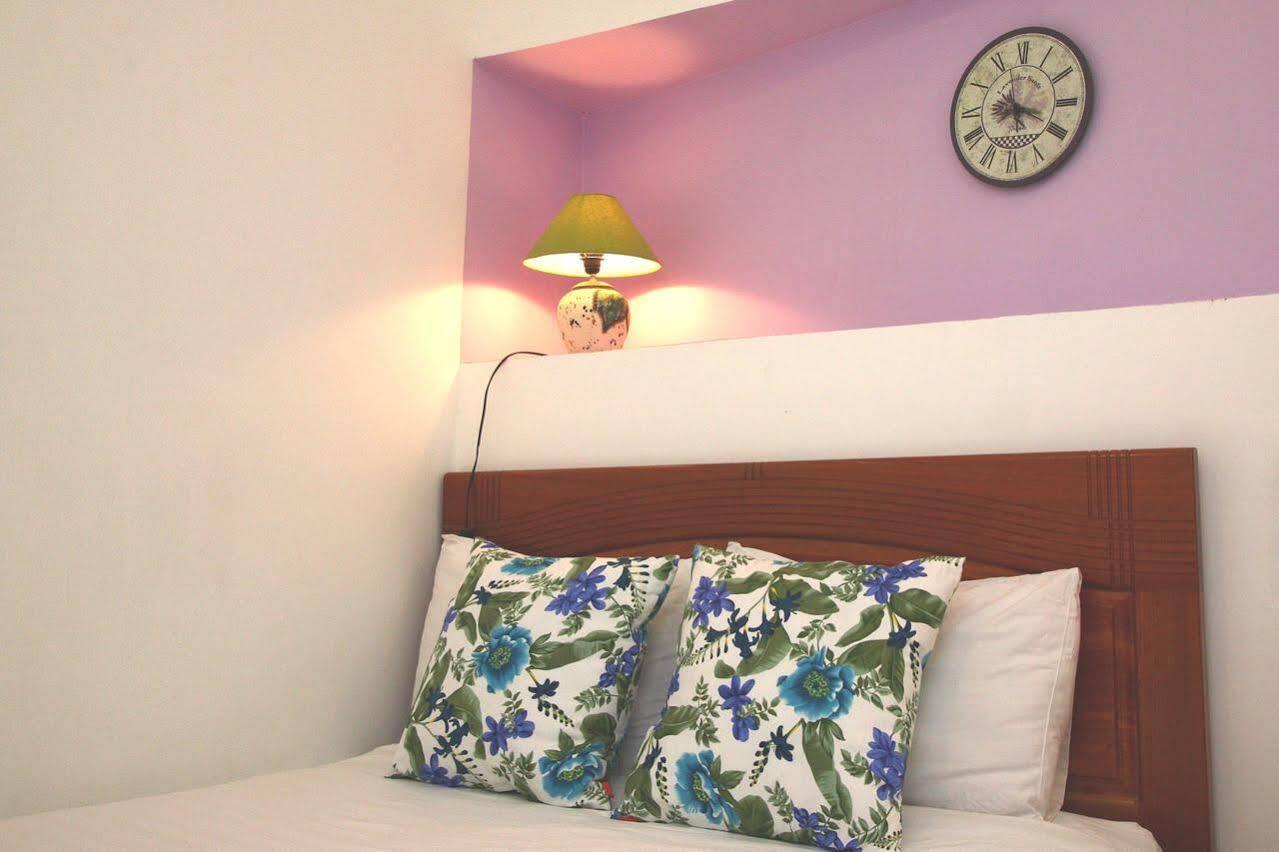 Hotel Hello House 2*