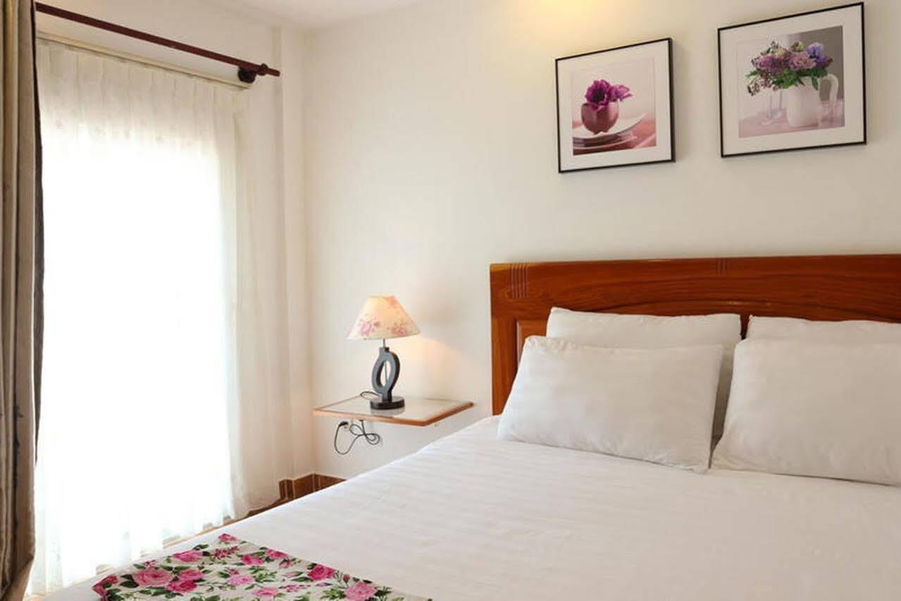 Hotel Hello House