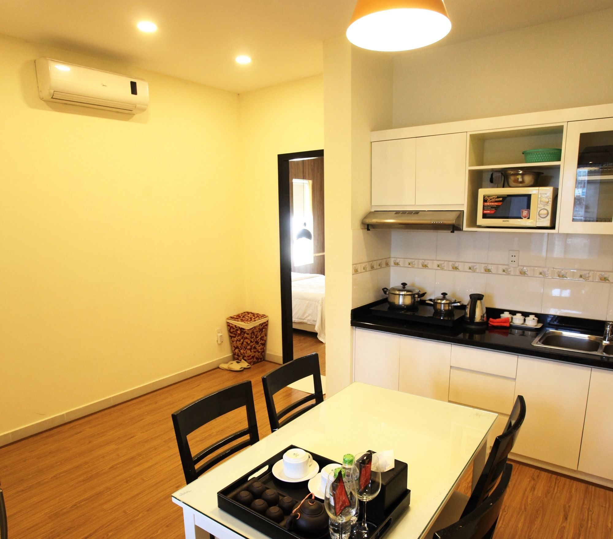 Diamond Luxury Apartment *