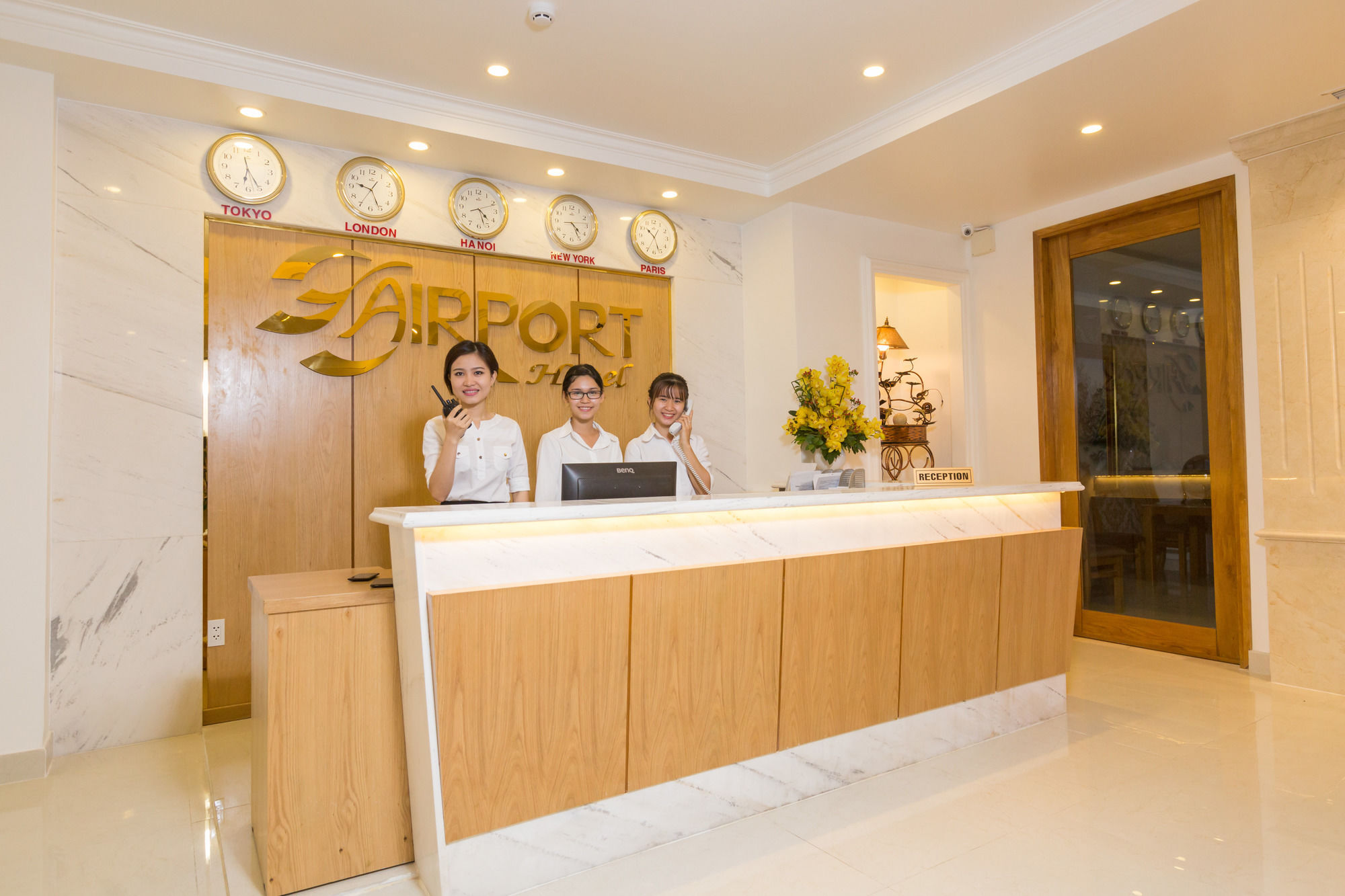 Hotel The Airport