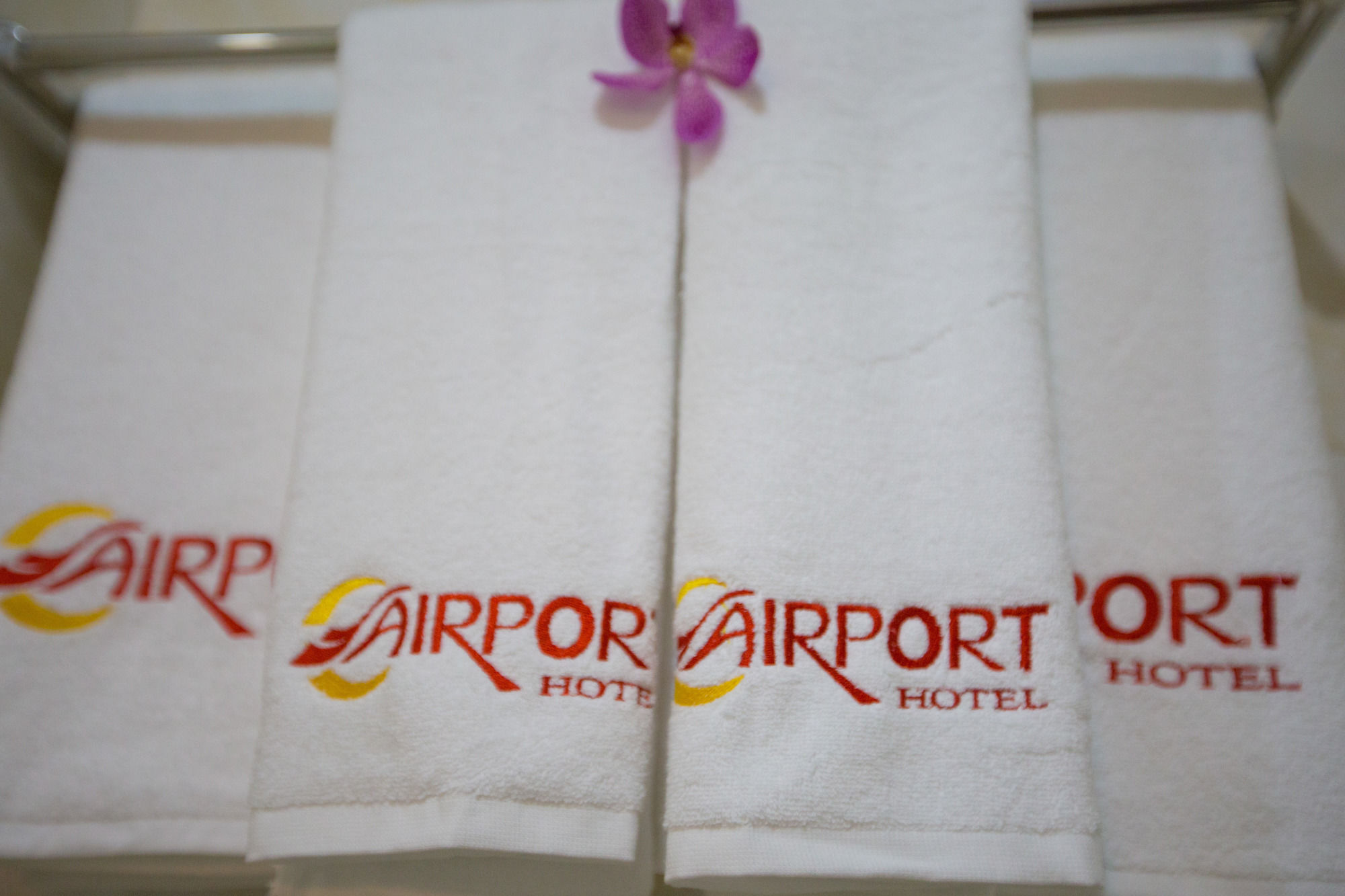 Hotel The Airport Ho Chi Minh City