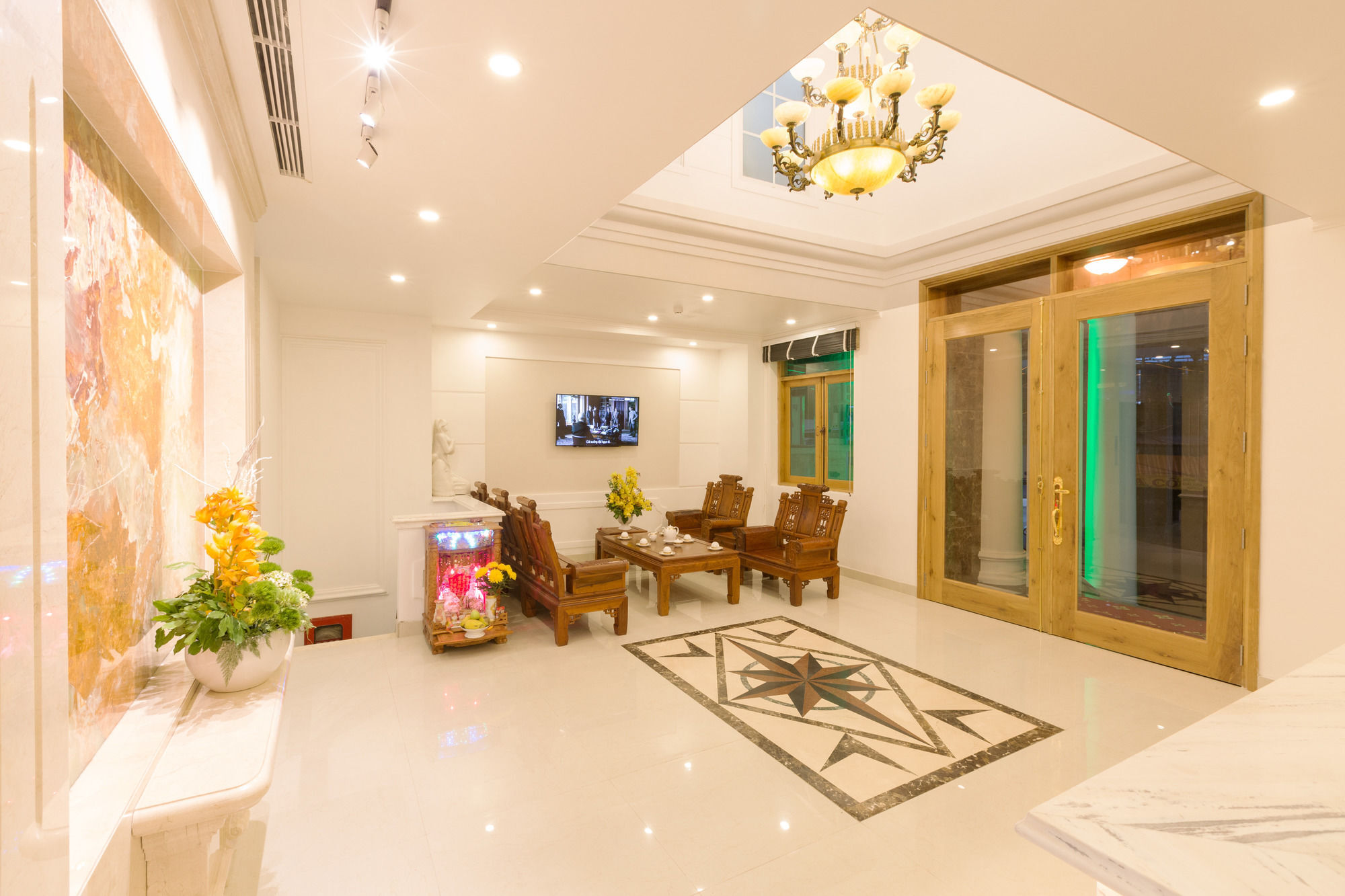 Hotel The Airport 3*
