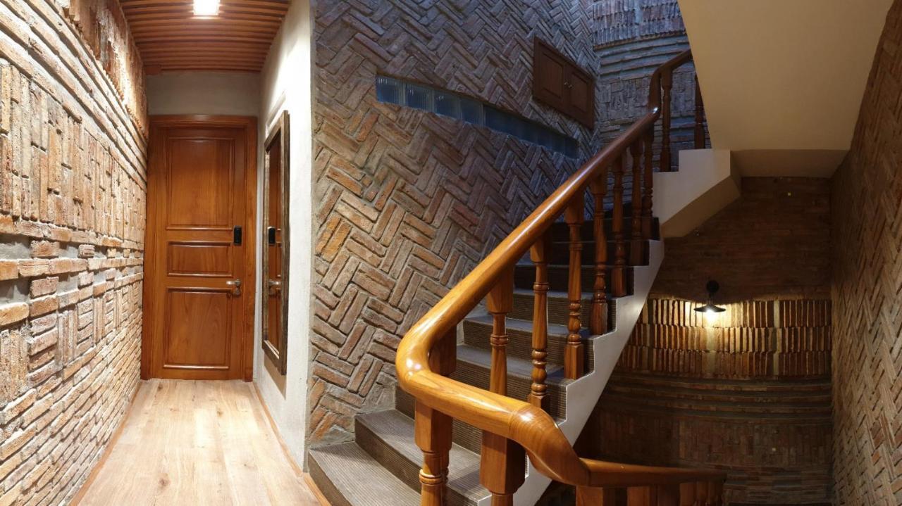 Saigon1984 Vintage Private District 1 With 6 Bedrooms And 6 Bathrooms Holiday home *