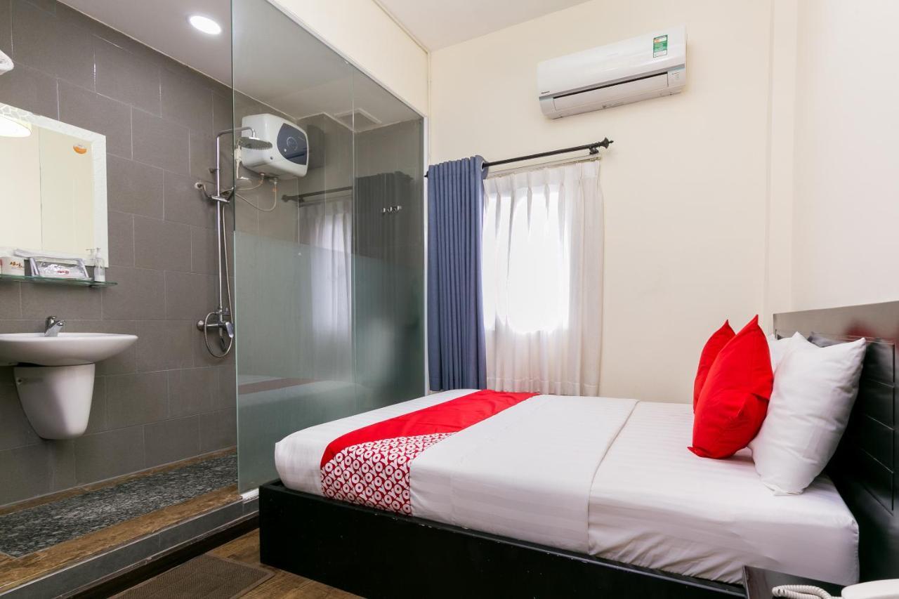 Oyo 438 Small Bay * Ho Chi Minh City
