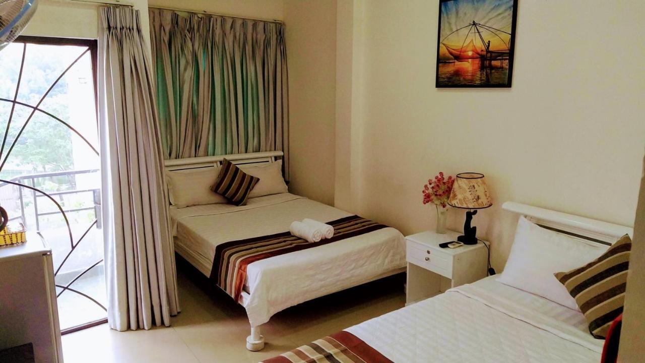 Legend Saigon Hotel *
