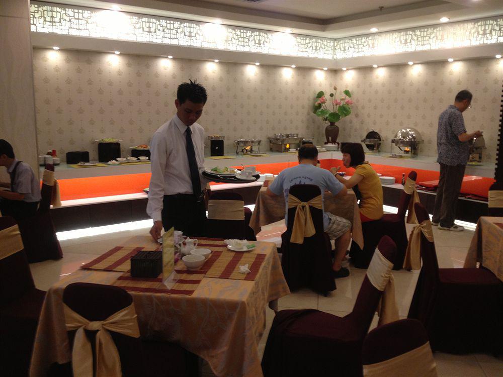 Hotel Viet Lotus Saigon 4*