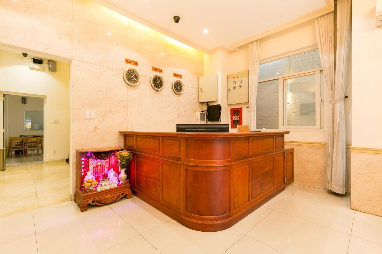 Oyo 463 Phu Hoang Nam Hotel 2*