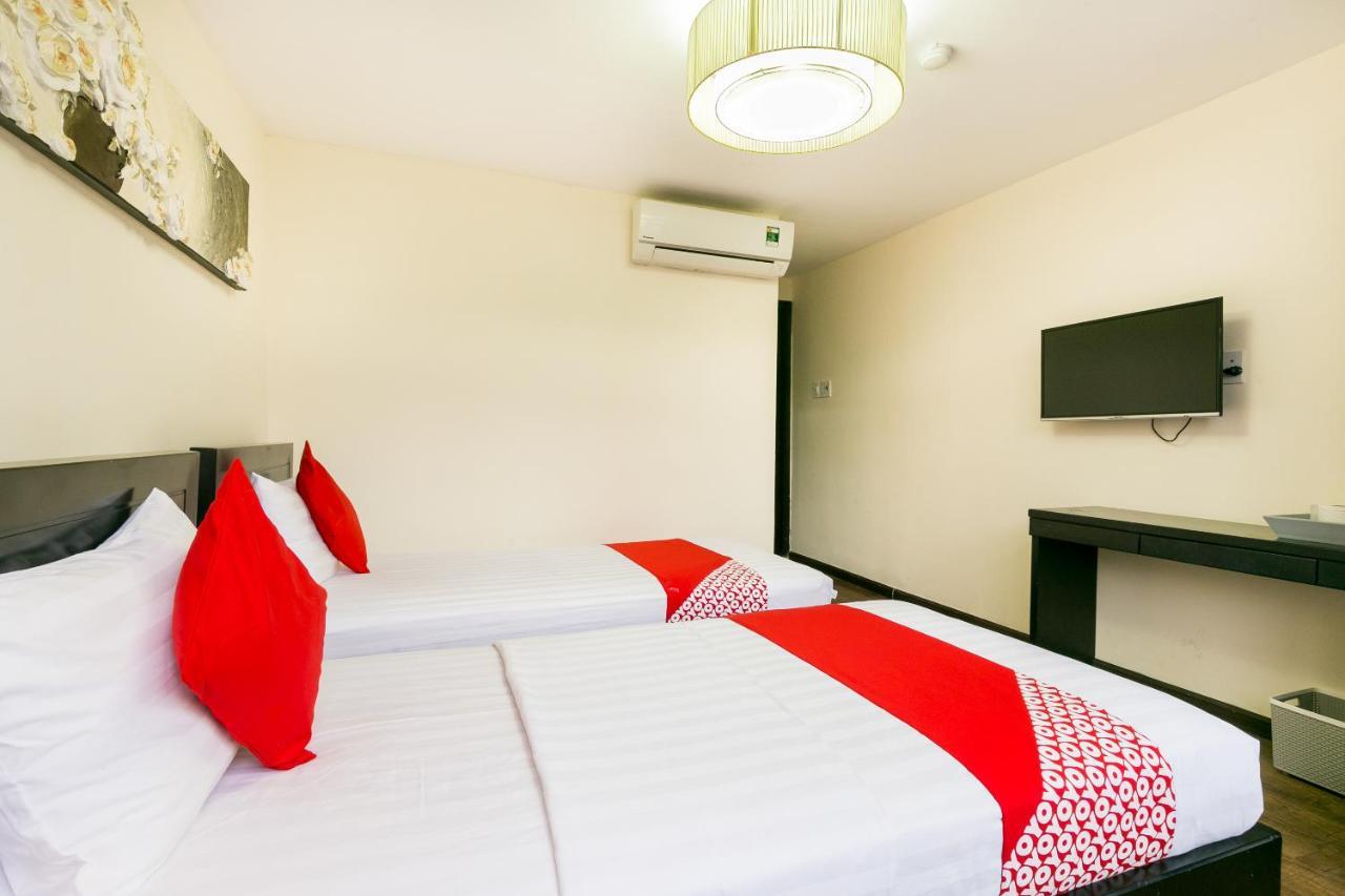 Hotel Oyo 438 Small Bay *