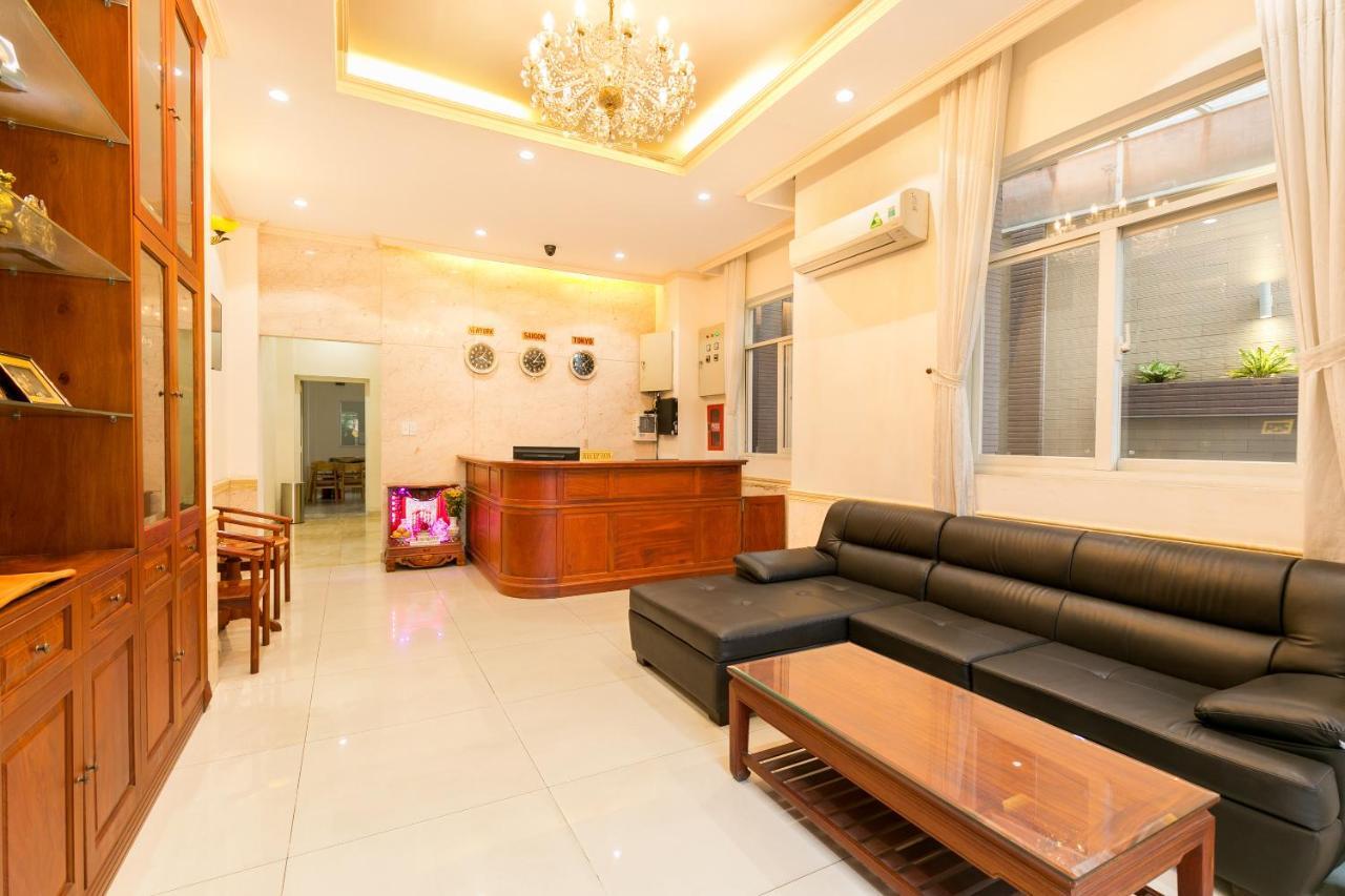 Oyo 463 Phu Hoang Nam Hotel