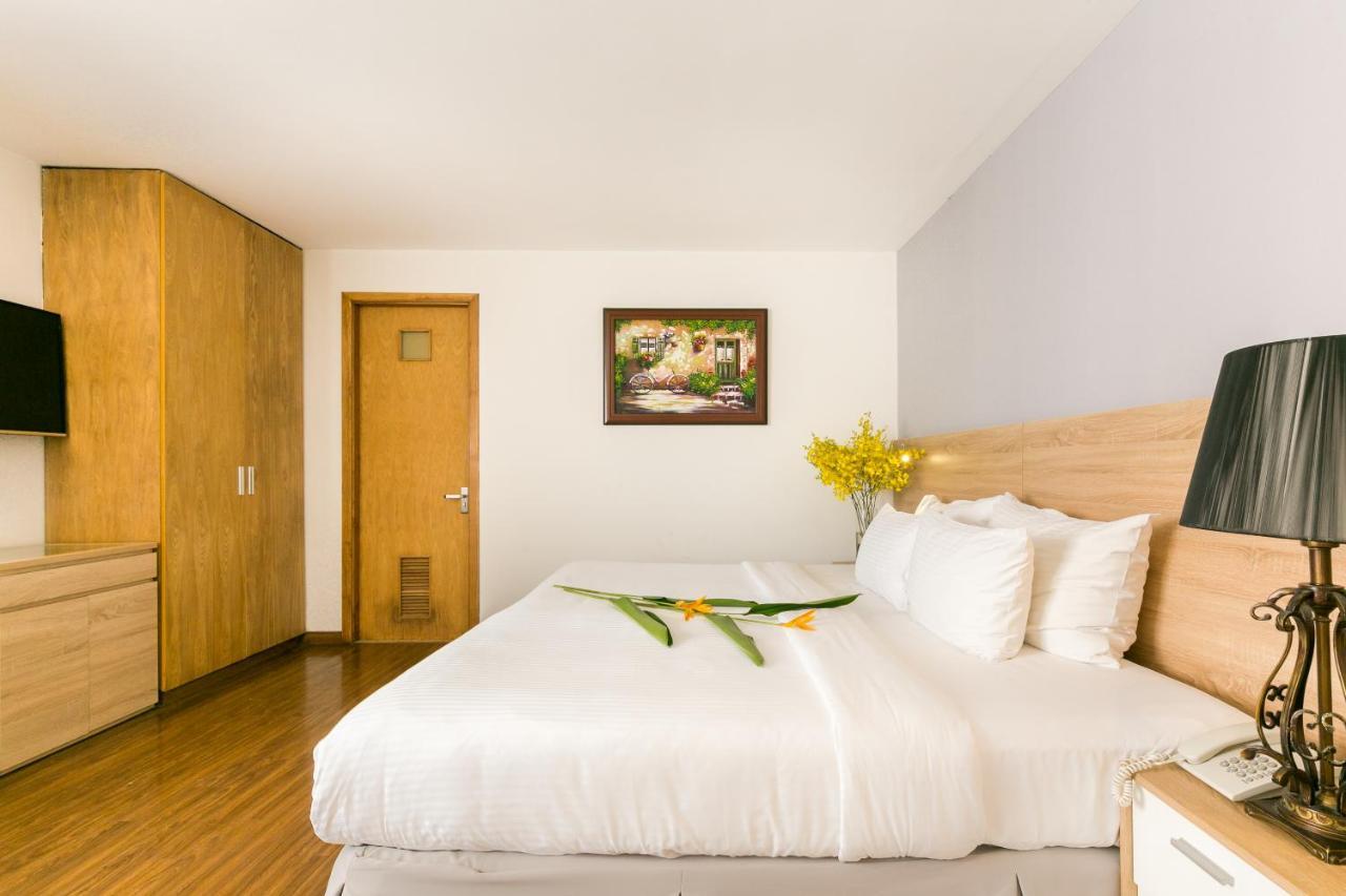 Jovia Hotel 3*