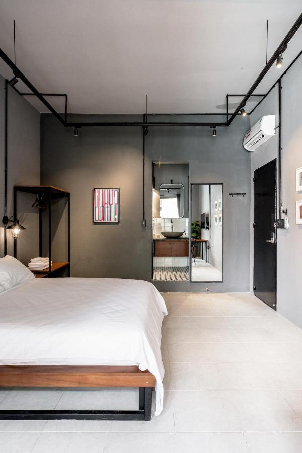 Ở trọ Circadian Industrial On Nguyen Hue *