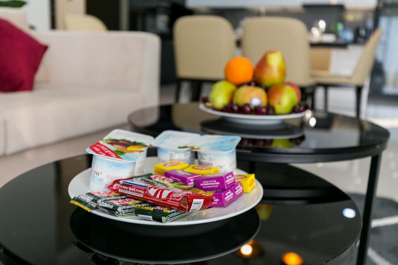 Saigon Royal Arrivals-10 Stars Service Apartment-luxurious Place-best Place Apartment