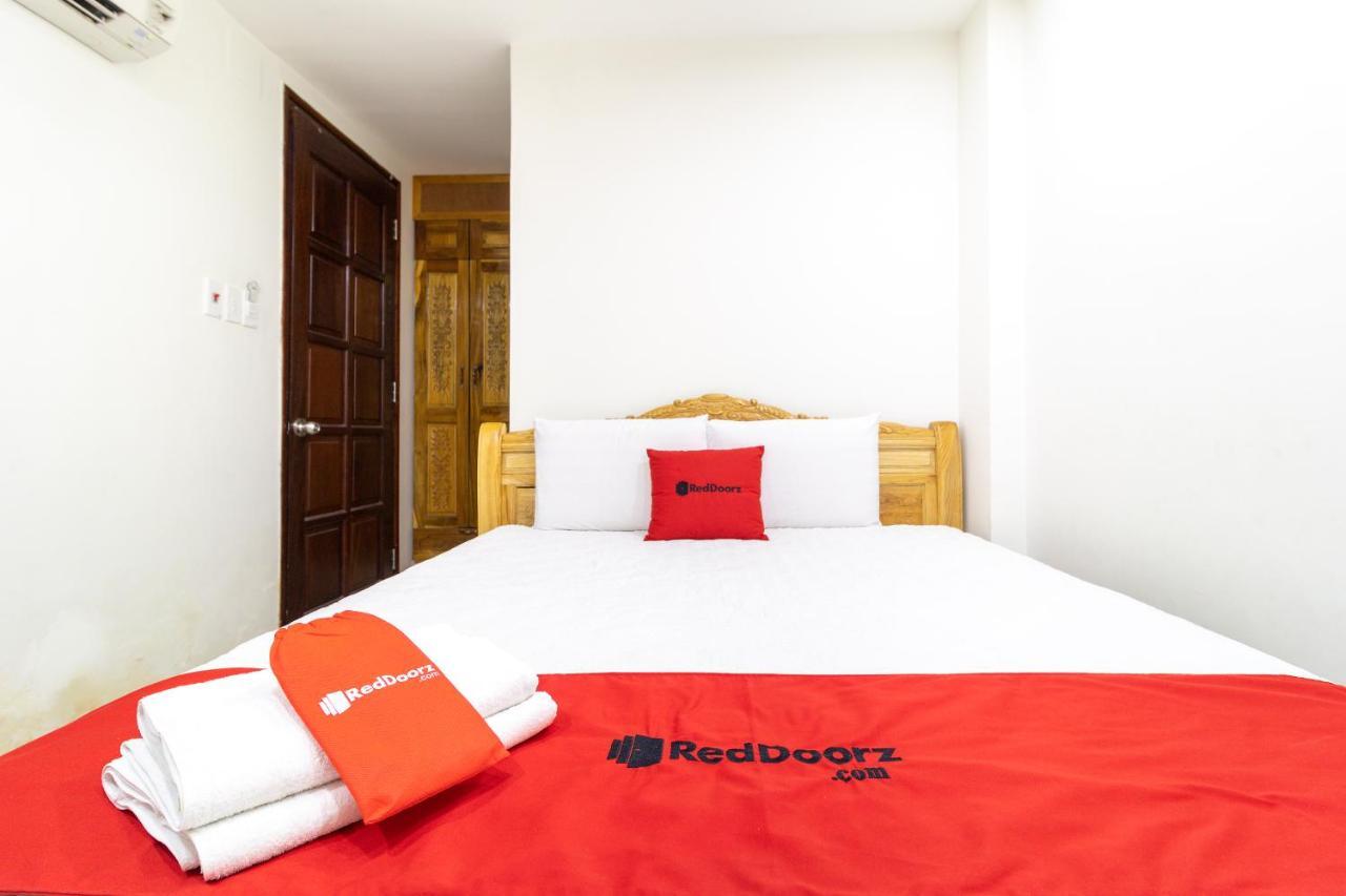 Hotel Reddoorz Near Saigon Train Station 3