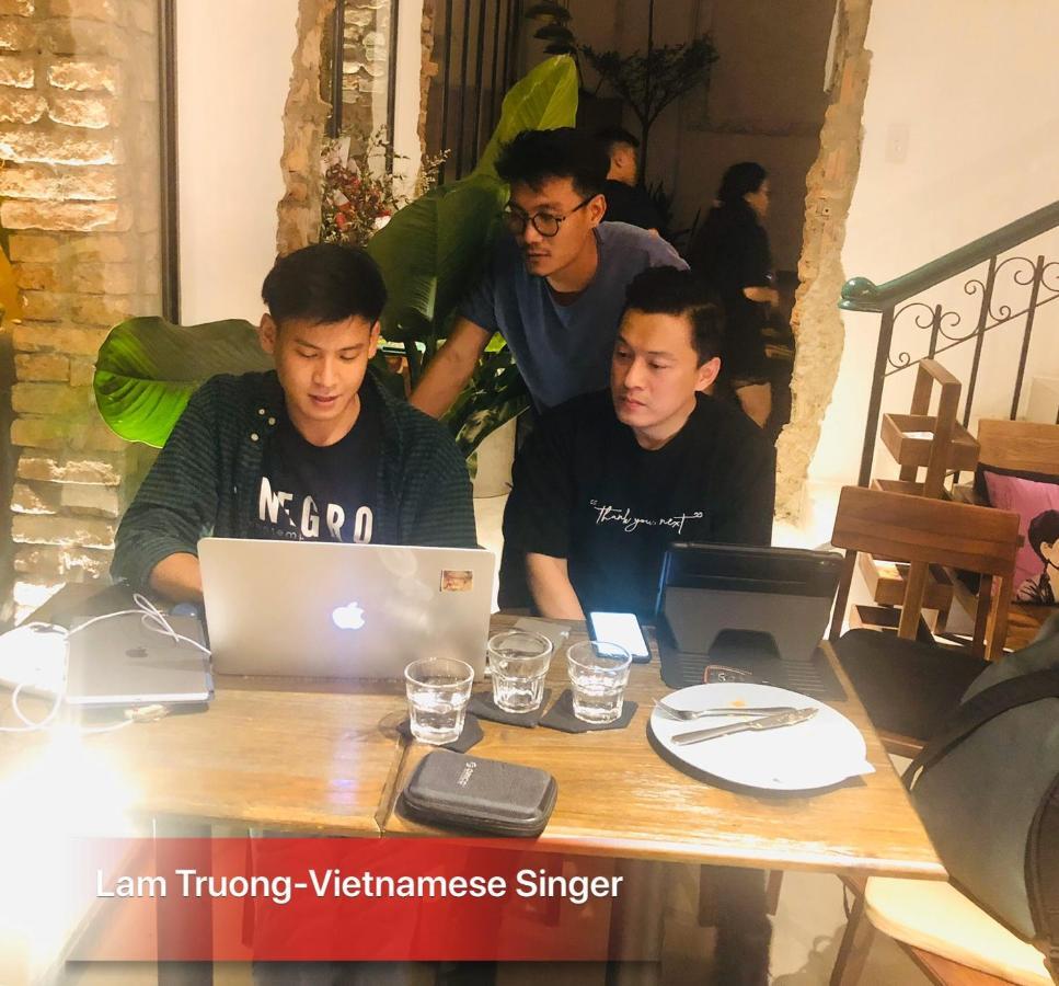 Khách sạn Leaf Signature - La Group