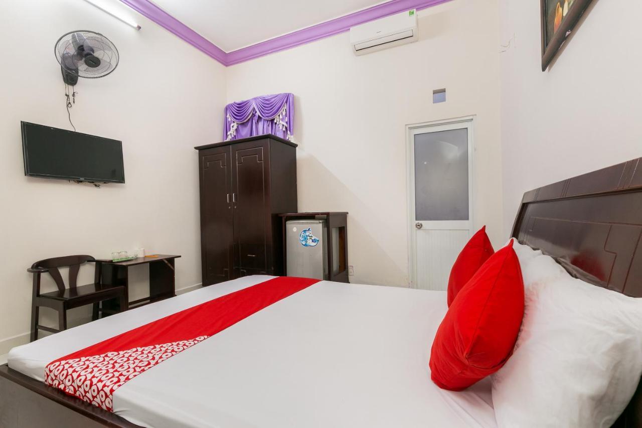 Khách sạn Oyo 486 Khách Sạn Nhất Nhất TP. Hồ Chí Minh
