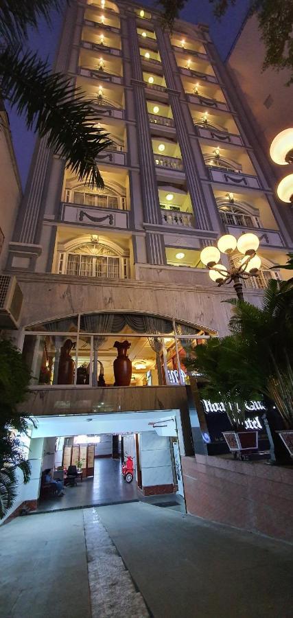 Hotel Hoang Quan