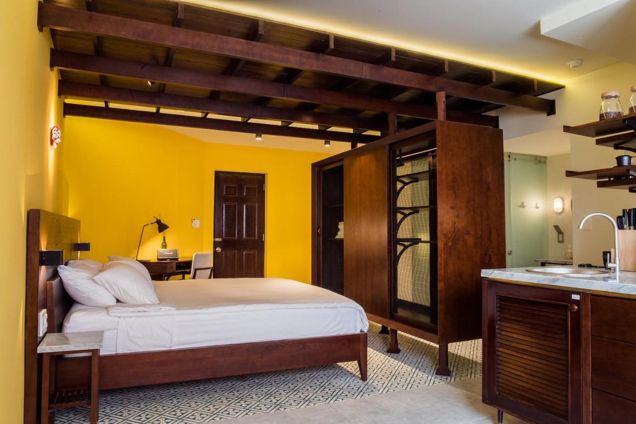Circadian Tropical In Saigon * Ho Chi Minh City