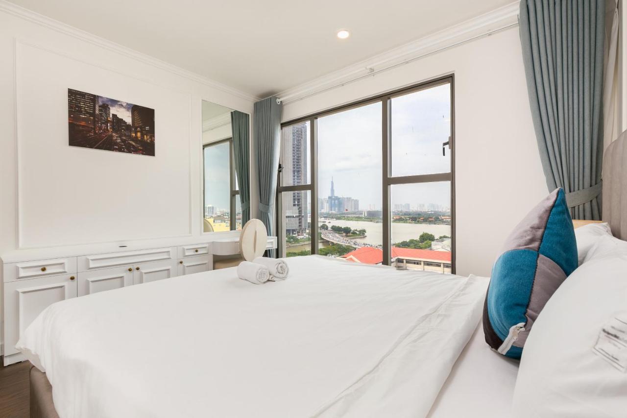 Saigon Royal Arrivals-10 Stars Service Apartment-luxurious Place-best Place Ho Chi Minh City