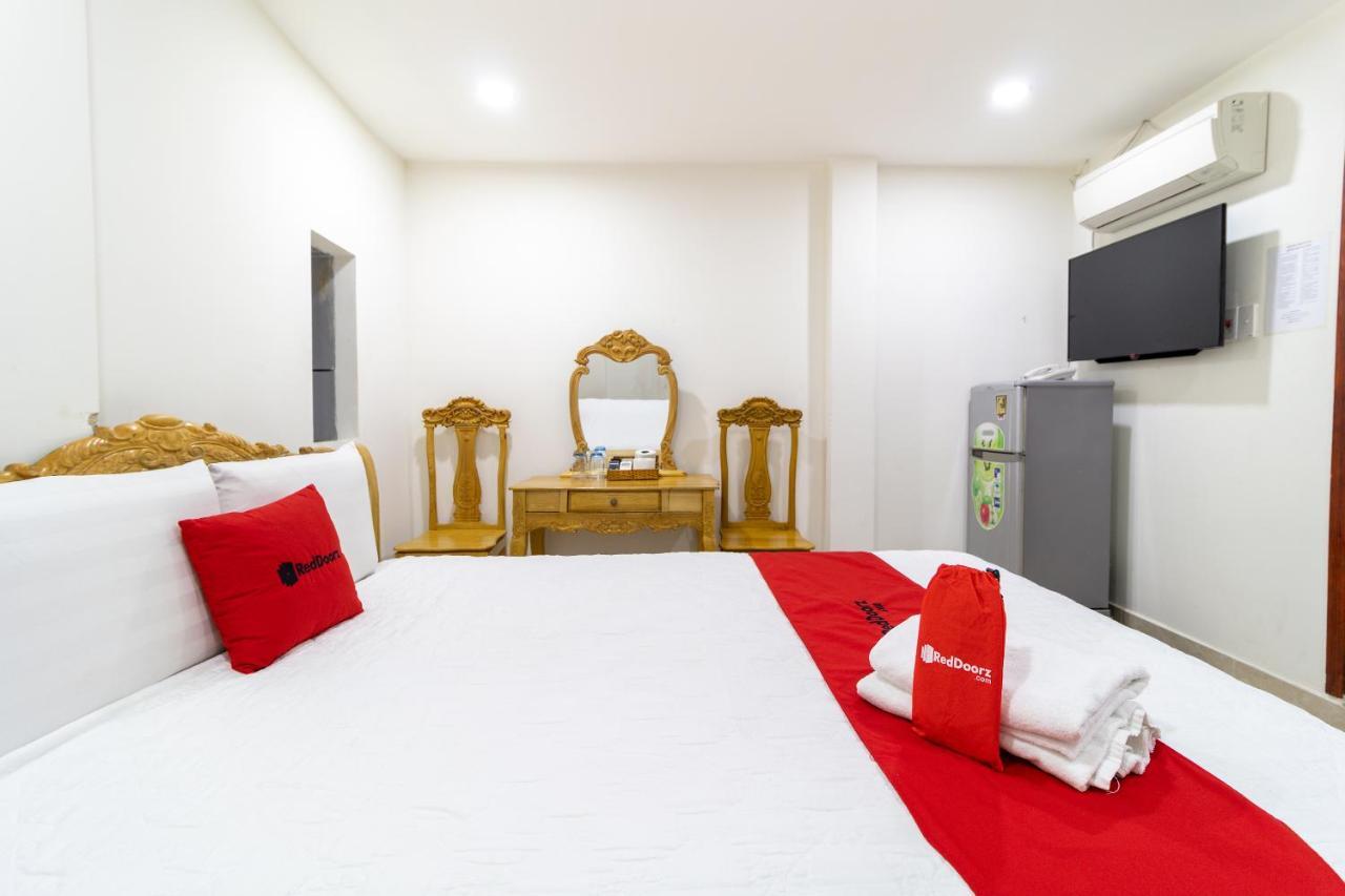 Hotel Reddoorz Near Saigon Train Station 3 Ho Chi Minh City