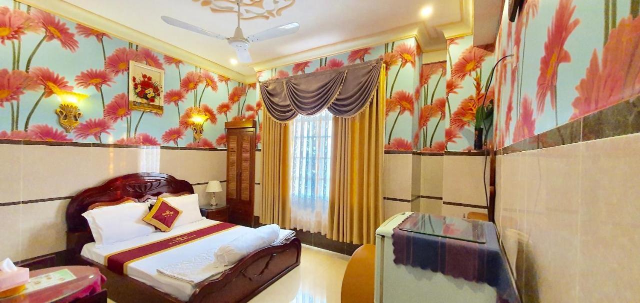 Hoang Quan 2* Ho Chi Minh City