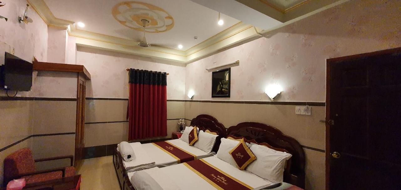 Hoang Quan Hotel