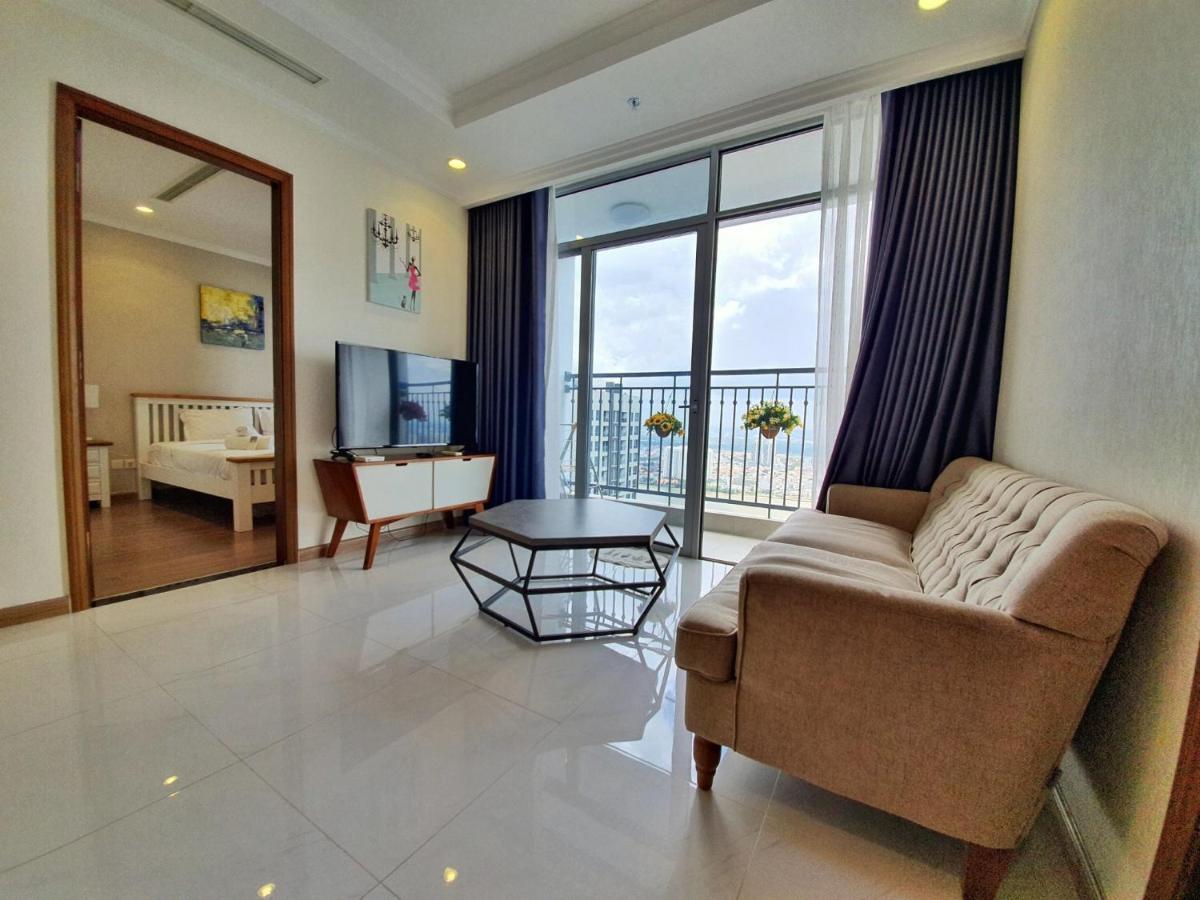 Vinhomes Central Park - Christine Properties Apartment