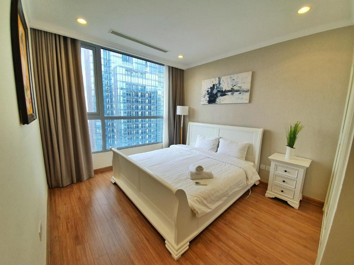 Vinhomes Central Park - Christine Properties Apartment