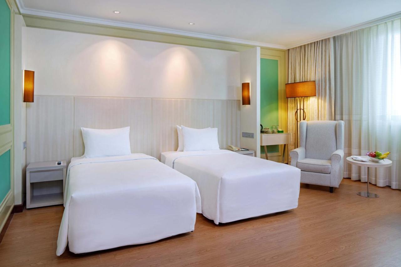 Hotel Windsor Plaza
