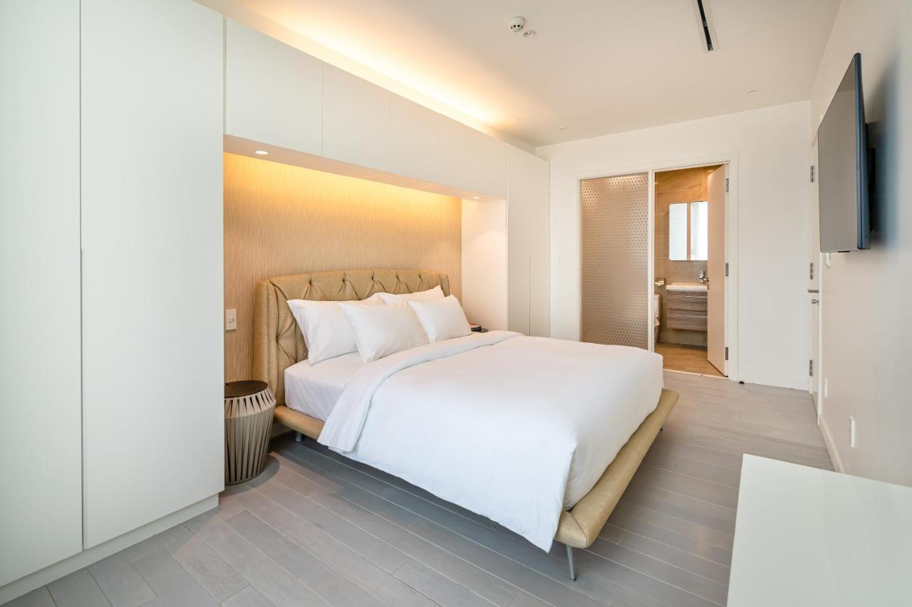 Leman Luxury With Rooftop Pool & Gym Apartment *
