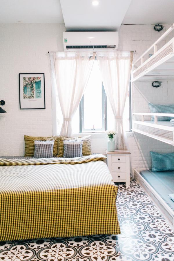 Lily Bed & Breakfast 2*