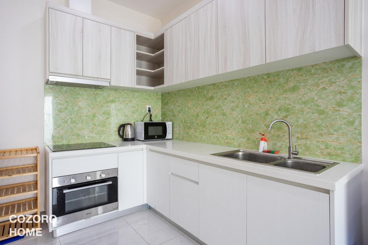 Cozoro 4 - Luxury 2br & Free Pool & Gym Apartment Ho Chi Minh City