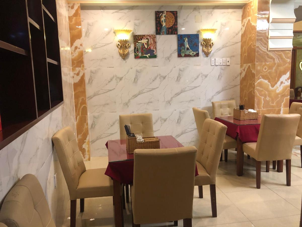 Hoang Quan Hotel