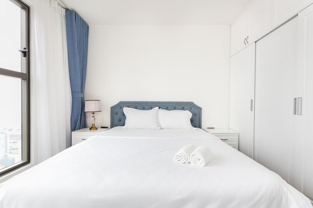 Saigon Royal Arrivals-10 Stars Service Apartment-luxurious Place-best Place Apartment Ho Chi Minh City