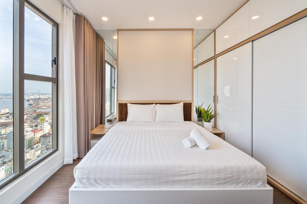 Saigon Royal Arrivals-10 Stars Service Apartment-luxurious Place-best Place Apartment