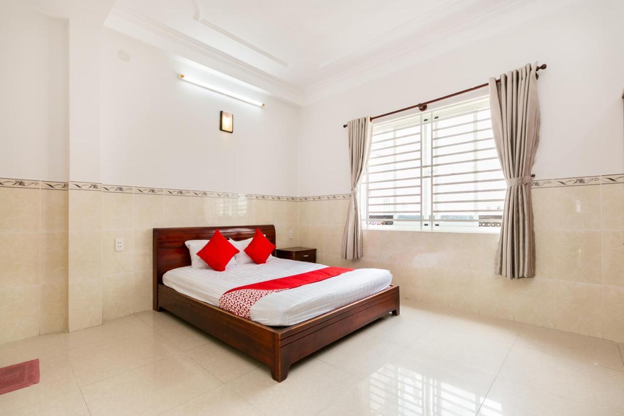 Oyo 372 Vy Hà Khách sạn