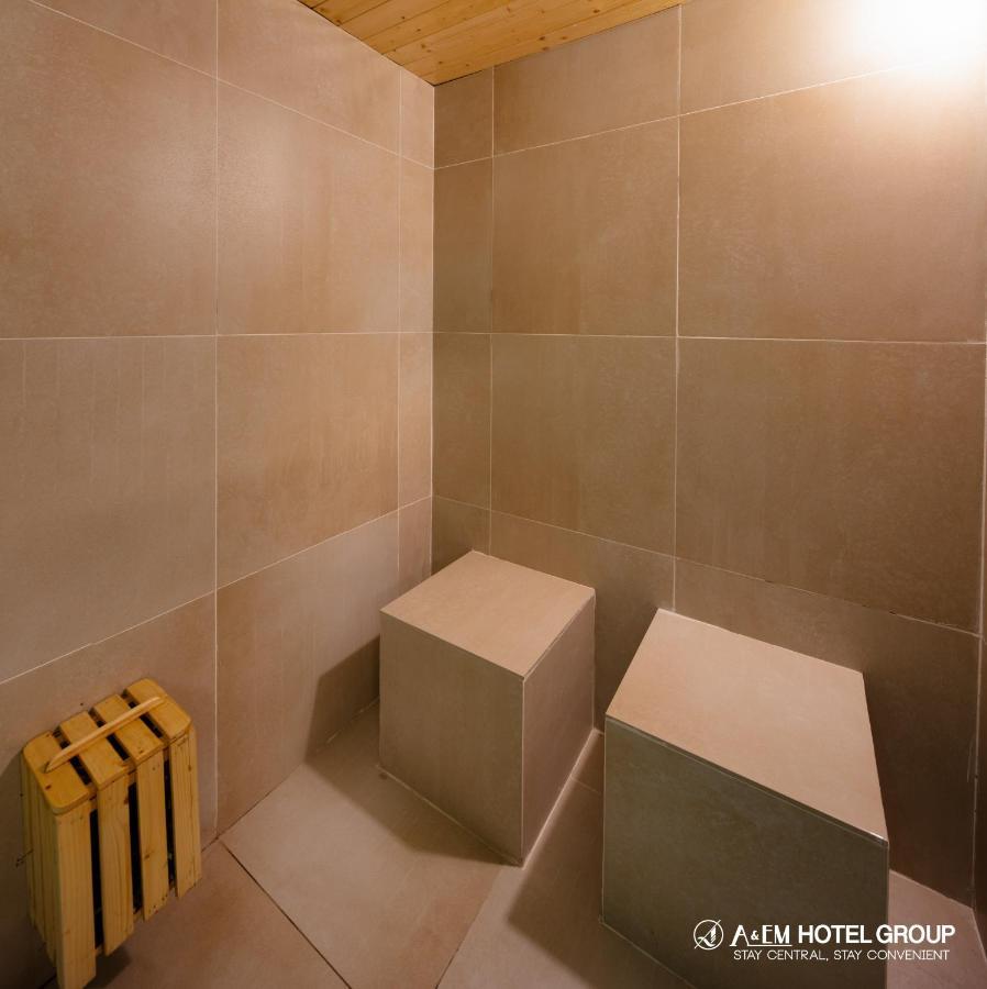 A&em Signature 4* TP. Hồ Chí Minh