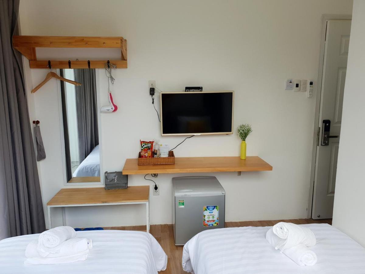 Hostel Yelo & Cafe Ho Chi Minh City