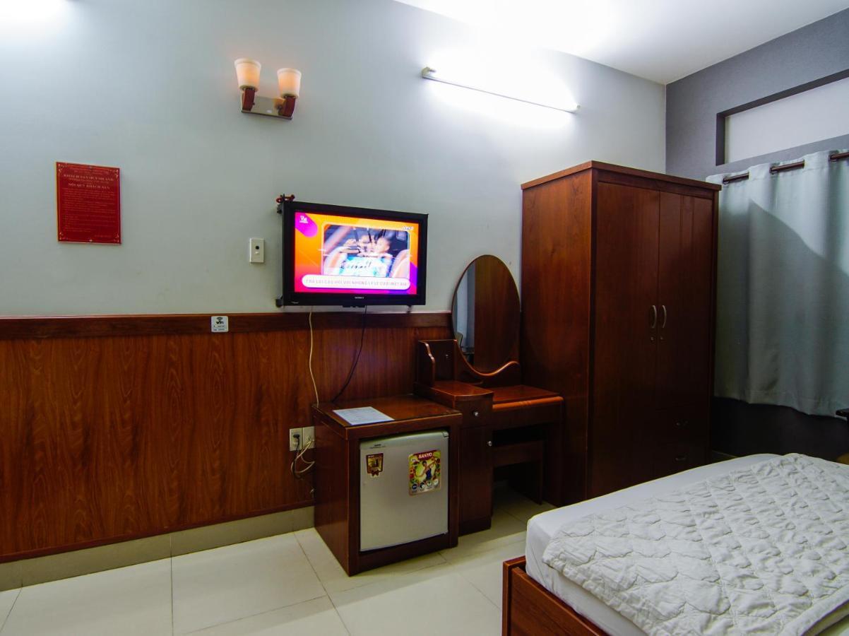 Huynh Anh * Ho Chi Minh City