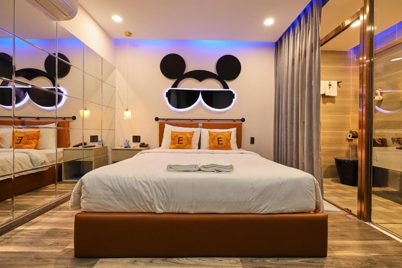 Eros - 3* TP. Hồ Chí Minh