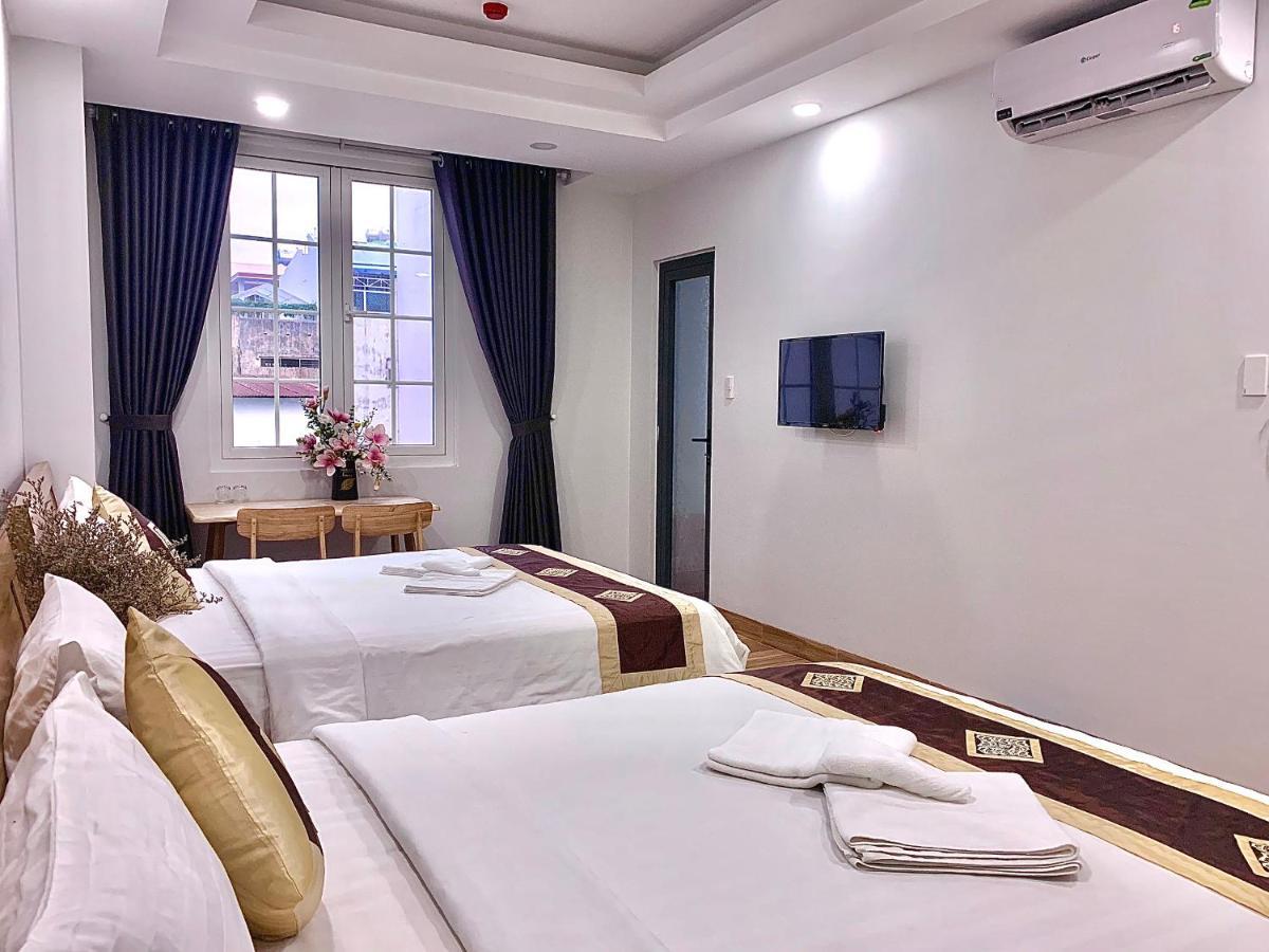 The Lumiere Near Tan Son Nhat Airport Hotel